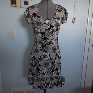 Julie's Closet Size S Green Paisley Sundress Dress